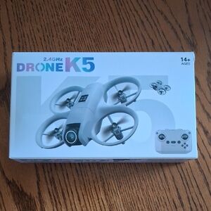 Drone K5 White Quad-Copter with Camera